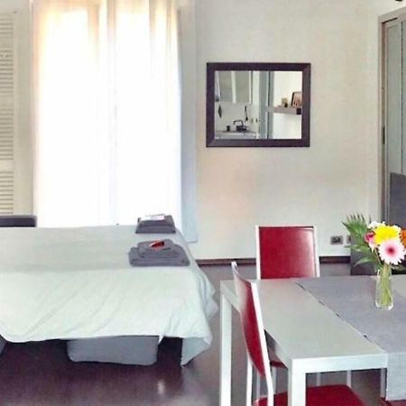 Cozy Studio Apartment - Borgo Campidoglio Turin Exterior photo